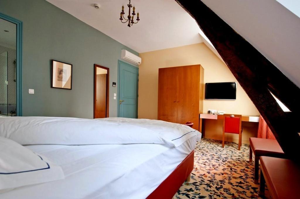 Maison d'hôtes Le Manoir de Contres Le Controis-en-Sologne Quarto foto